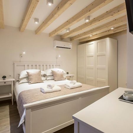Cosmijeva Luxury Rooms Split Extérieur photo