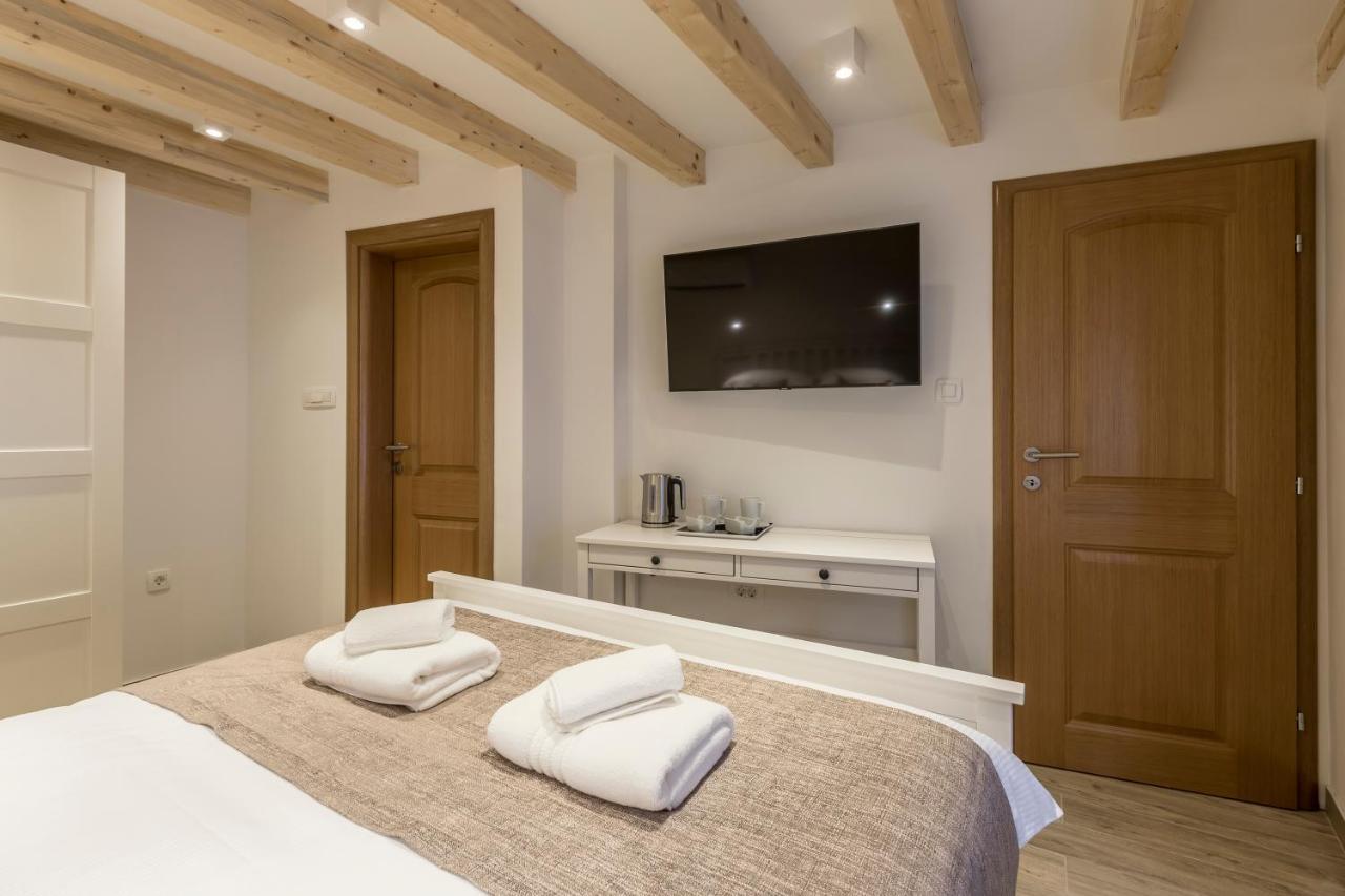 Cosmijeva Luxury Rooms Split Extérieur photo